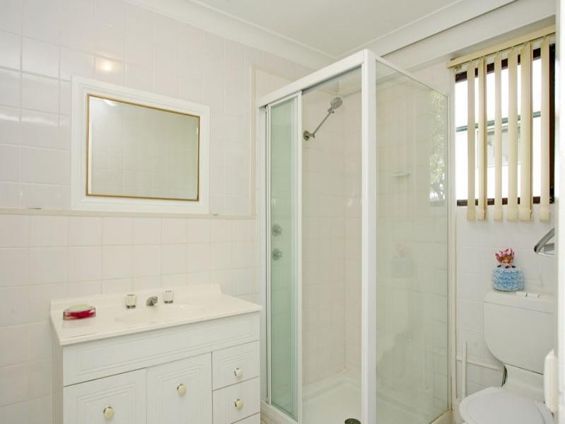 23 Shakespeare Avenue, Bateau Bay NSW 2261