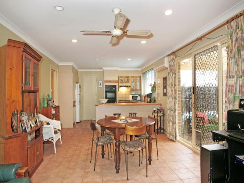 9 Gwydir Street, Bateau Bay NSW 2261