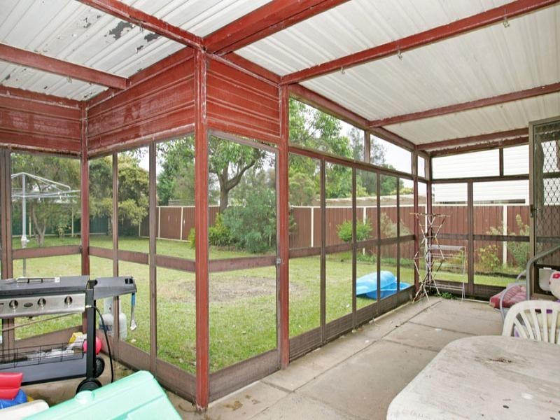 65 Flinders Avenue, Killarney Vale NSW 2261