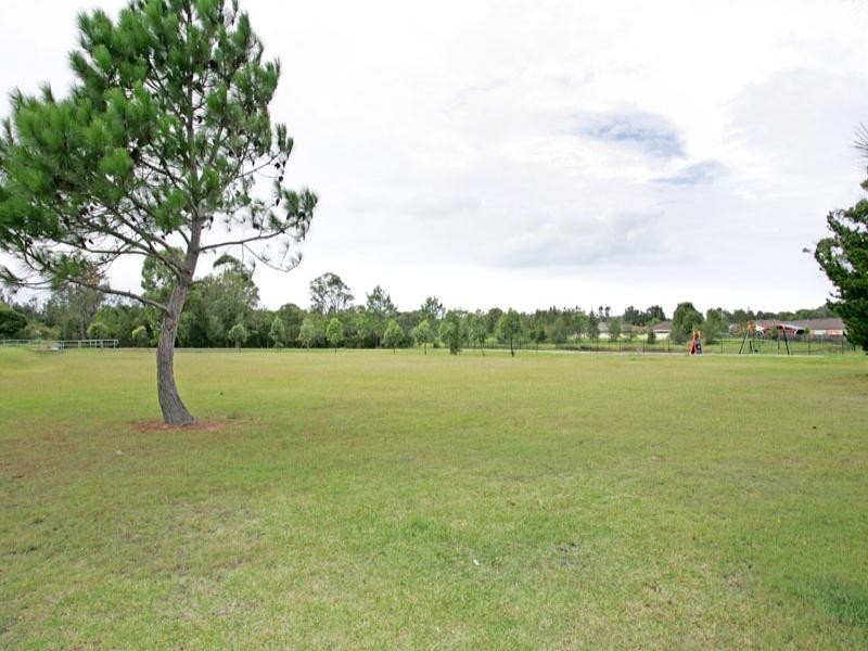 65 Flinders Avenue, Killarney Vale NSW 2261