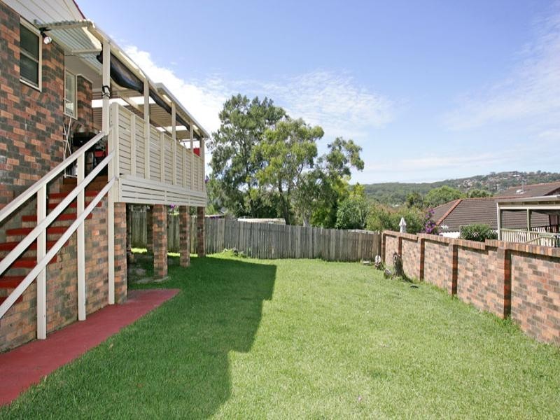 27 Valley View Road, Bateau Bay NSW 2261