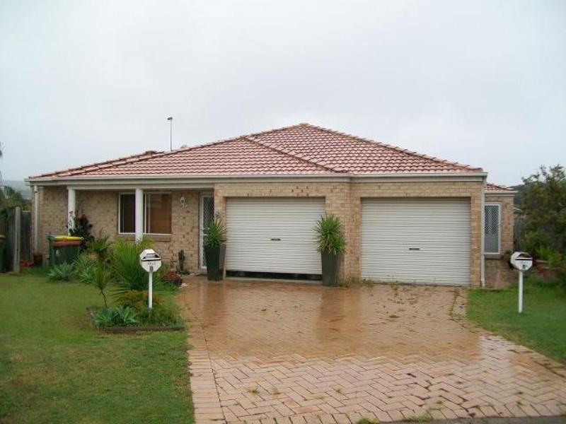 2/8 Harold Close, Bateau Bay NSW 2261