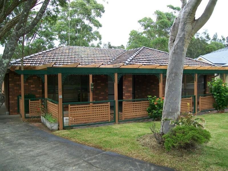 5 Crystal Street, Forresters Beach NSW 2260