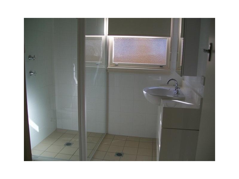 39 Bateau Bay Road, Bateau Bay NSW 2261