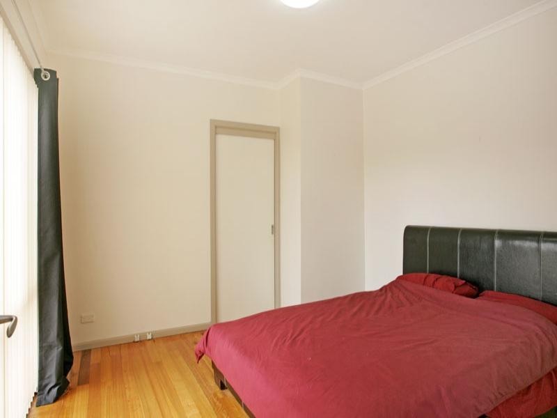 50 Sierra Avenue, Bateau Bay NSW 2261