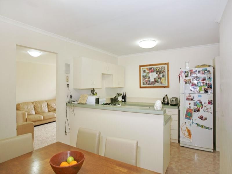 7 Finch Place, Bateau Bay NSW 2261