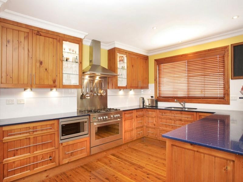 15 Ithaca Street, Bateau Bay NSW 2261