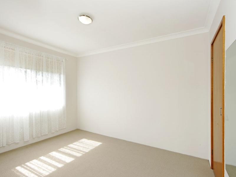 4/27 George Street, East Gosford NSW 2250