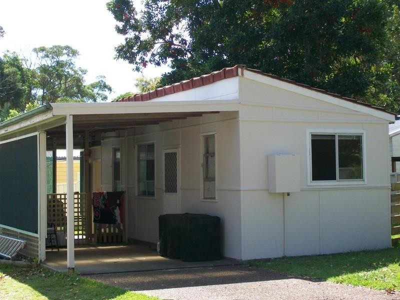 2 Harbour Street, Bateau Bay NSW 2261