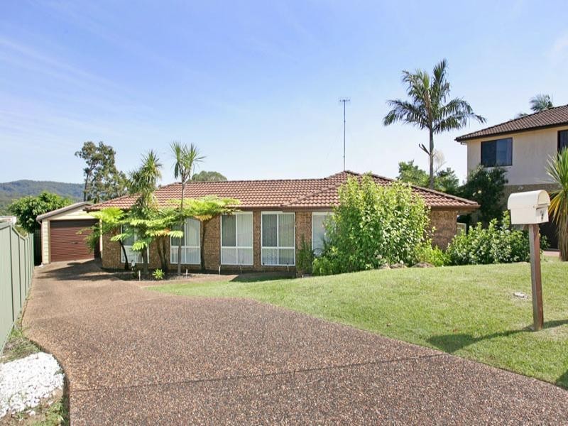 4 Hibiscus Close, Bateau Bay NSW 2261