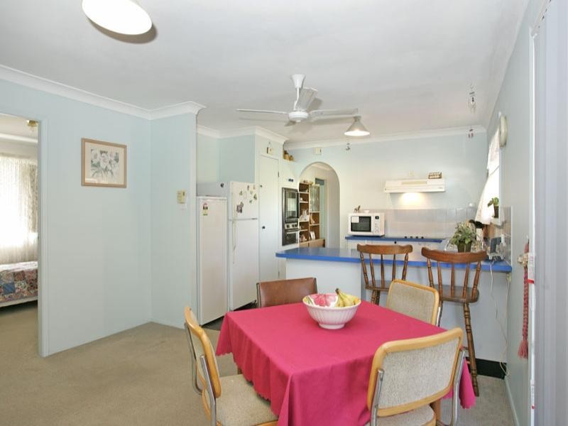 4 Hibiscus Close, Bateau Bay NSW 2261