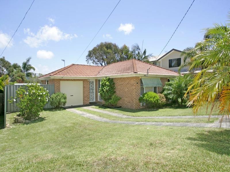 155 Cresthaven Avenue, Bateau Bay NSW 2261