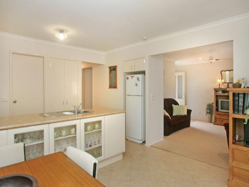 155 Cresthaven Avenue, Bateau Bay NSW 2261