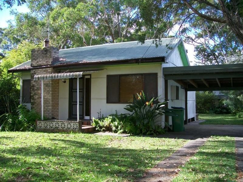 18 Patstone Street, Bateau Bay NSW 2261