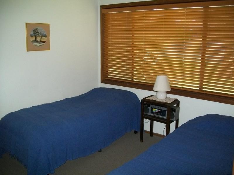 18 Patstone Street, Bateau Bay NSW 2261