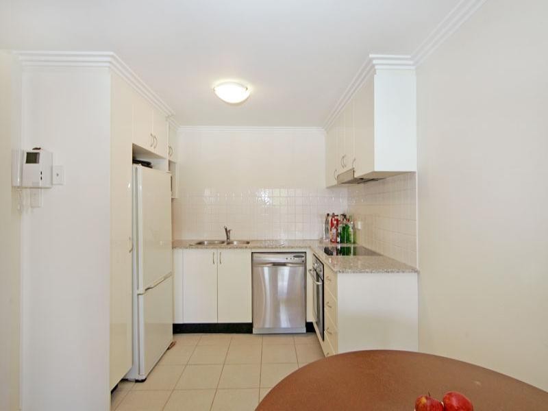 2/1-5 Bayview Avenue, The Entrance NSW 2261