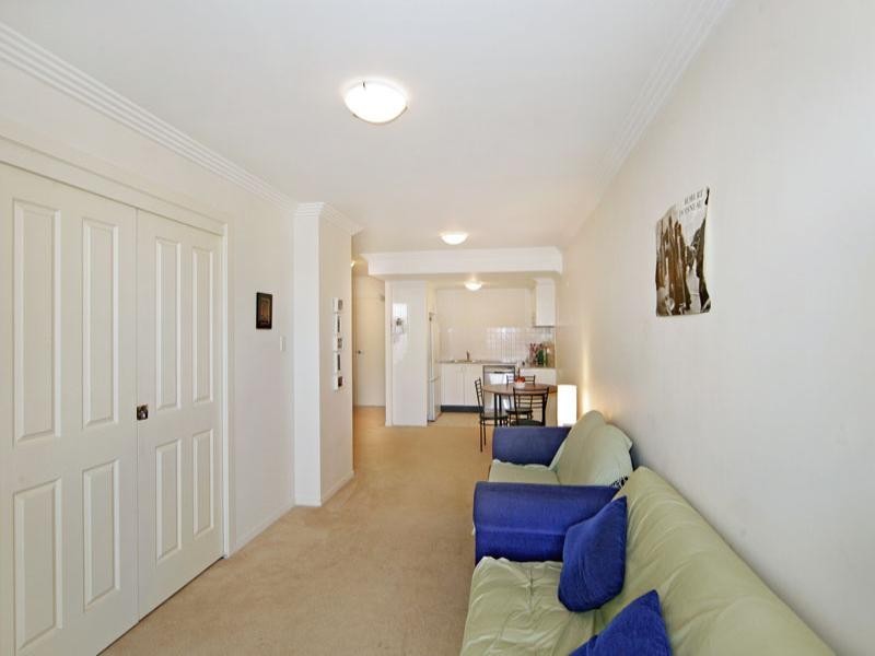 2/1-5 Bayview Avenue, The Entrance NSW 2261