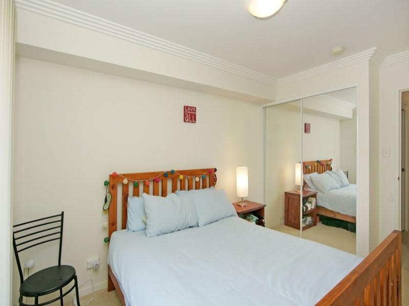 2/1-5 Bayview Avenue, The Entrance NSW 2261