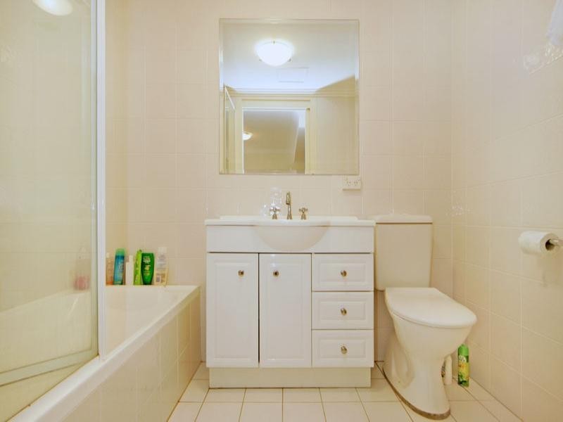 2/1-5 Bayview Avenue, The Entrance NSW 2261