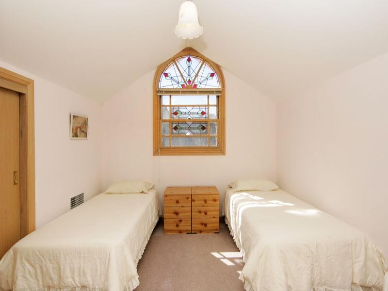 43 Bondi Road, The Entrance North NSW 2261