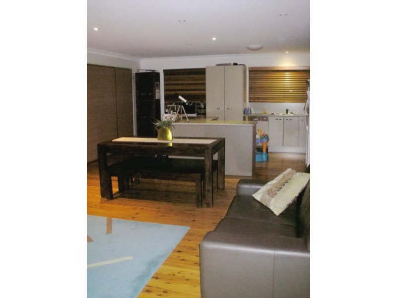 19 Rickard Street, Bateau Bay NSW 2261