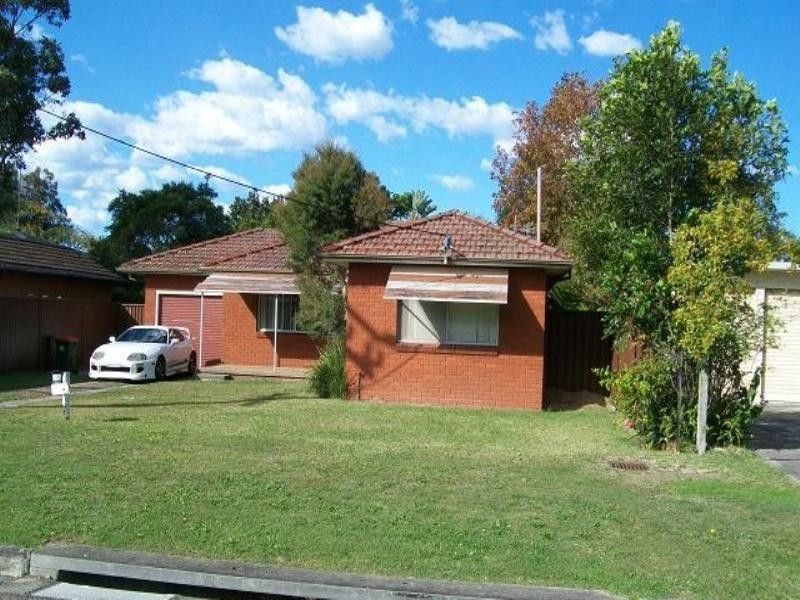 2 Tasman Avenue, Killarney Vale NSW 2261