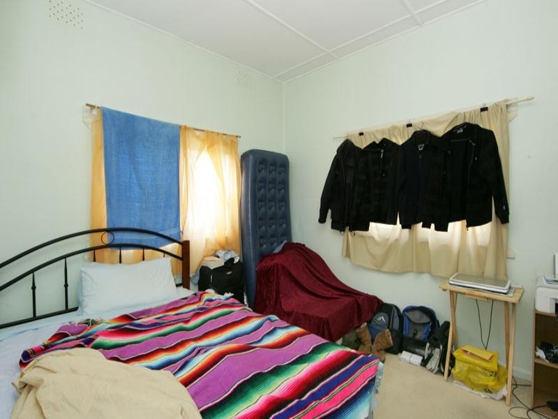 141 Bateau Bay Road, Bateau Bay NSW 2261