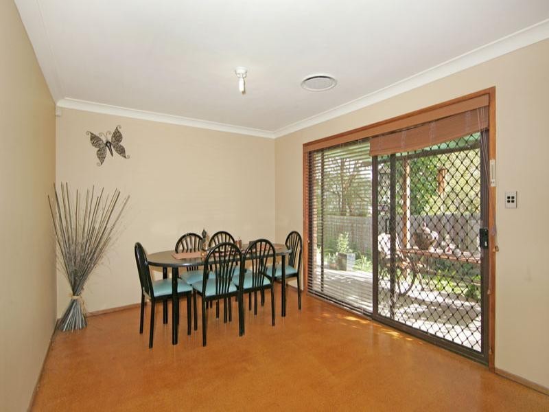 16 Marlowe Road, Bateau Bay NSW 2261