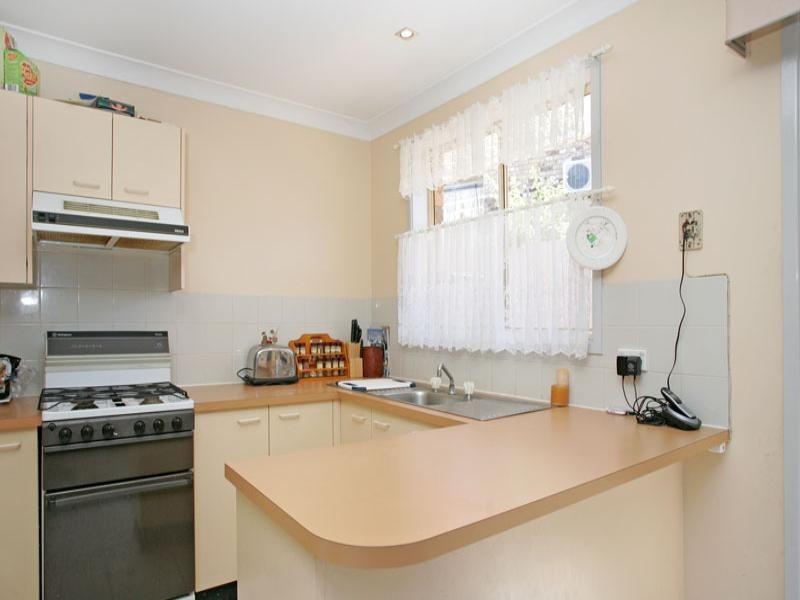 3 Neville Close, Bateau Bay NSW 2261