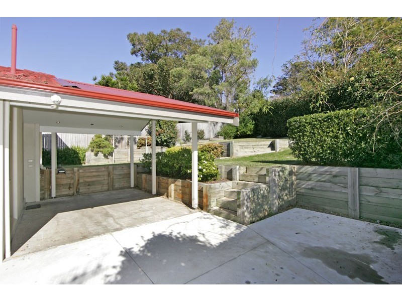 9 Vista Parade, Bateau Bay NSW 2261