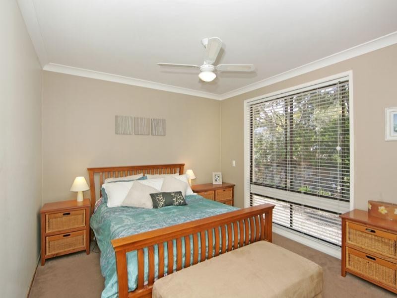 50 Premier Way, Bateau Bay NSW 2261
