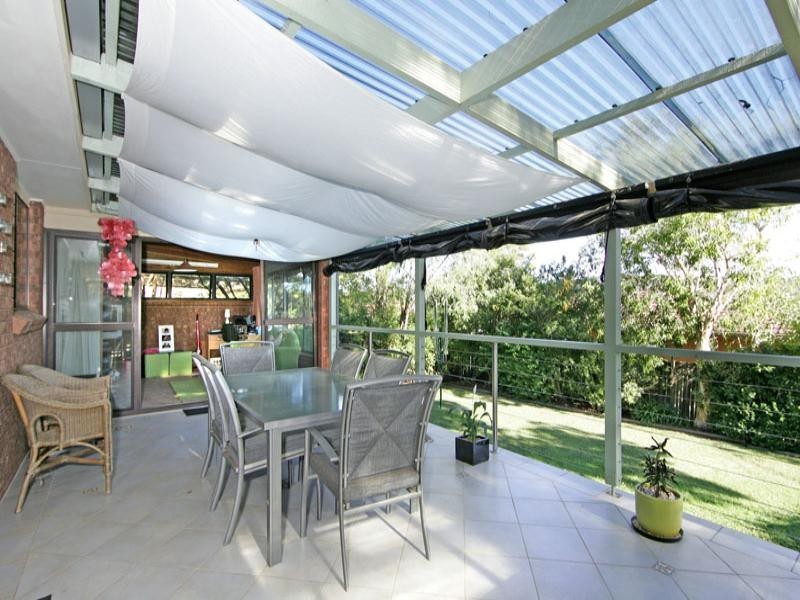 50 Premier Way, Bateau Bay NSW 2261