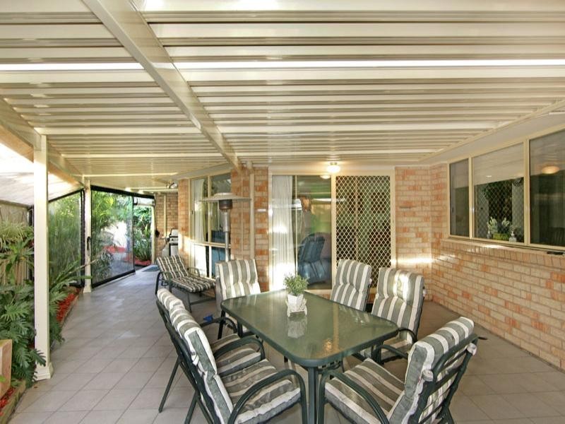 8 Blue Crane Close, Tumbi Umbi NSW 2261