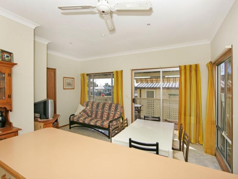 60 Oaks Avenue, Shelly Beach NSW 2261