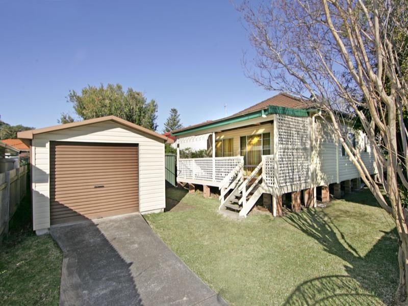 60 Oaks Avenue, Shelly Beach NSW 2261