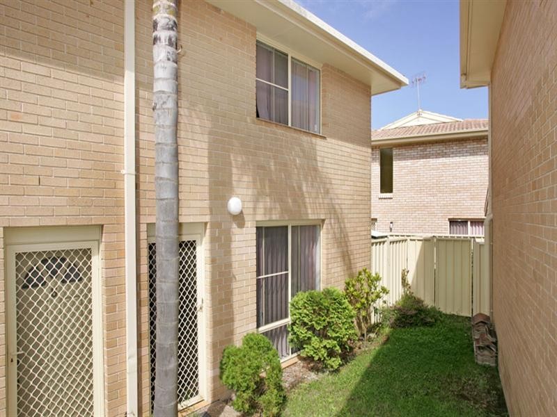 6/10-11 Richmond Close, Bateau Bay NSW 2261