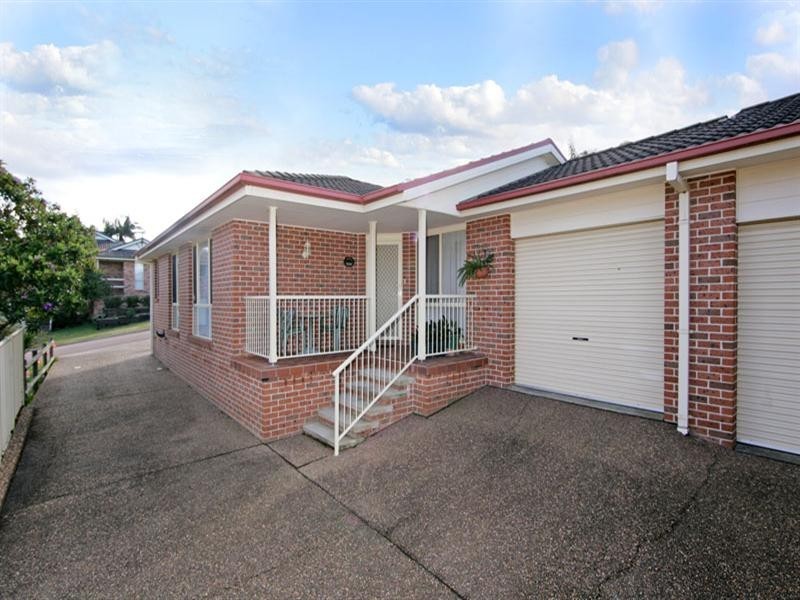 1/1 Montana Place, Bateau Bay NSW 2261