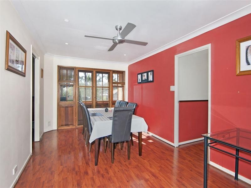 7 Banks Close, Bateau Bay NSW 2261