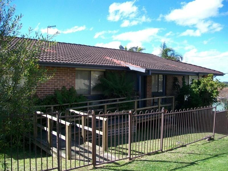 30 Promenade Avenue, Bateau Bay NSW 2261