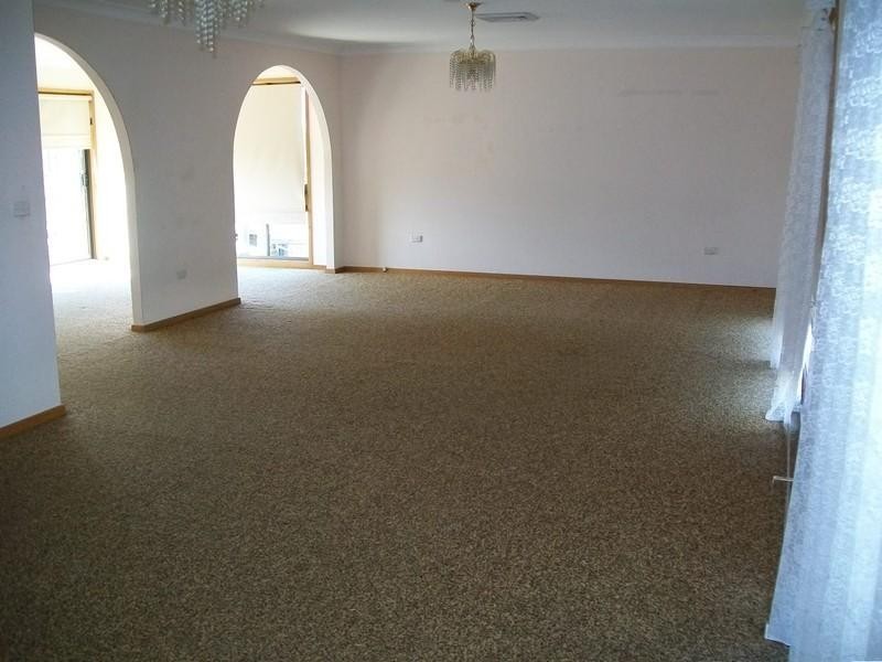 30 Promenade Avenue, Bateau Bay NSW 2261