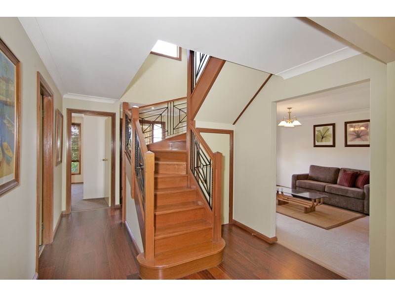 5 Augustus Place, Bateau Bay NSW 2261