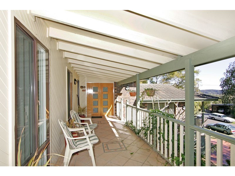 18 Wordsworth Avenue, Bateau Bay NSW 2261