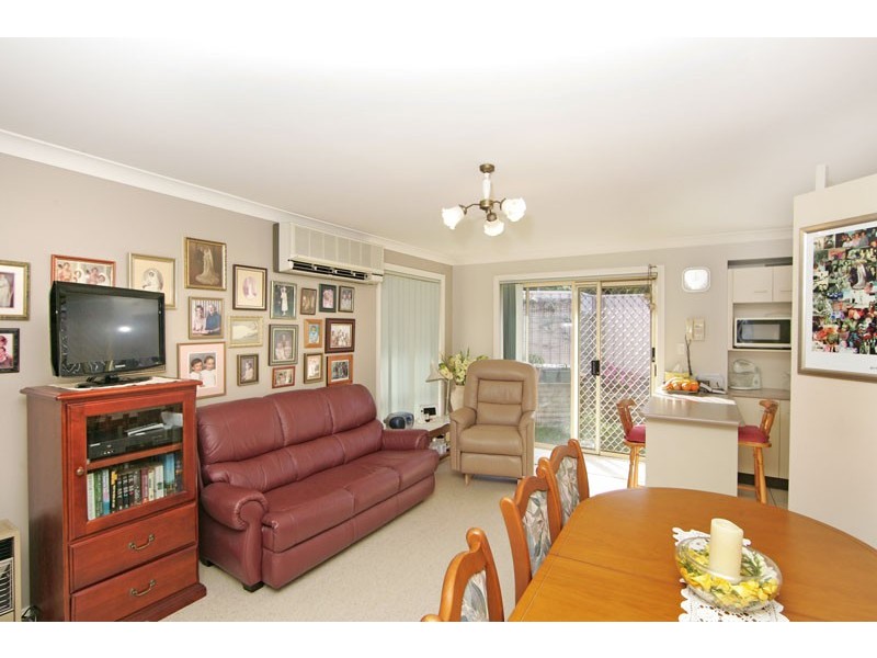 1/1 Montana Place, Bateau Bay NSW 2261