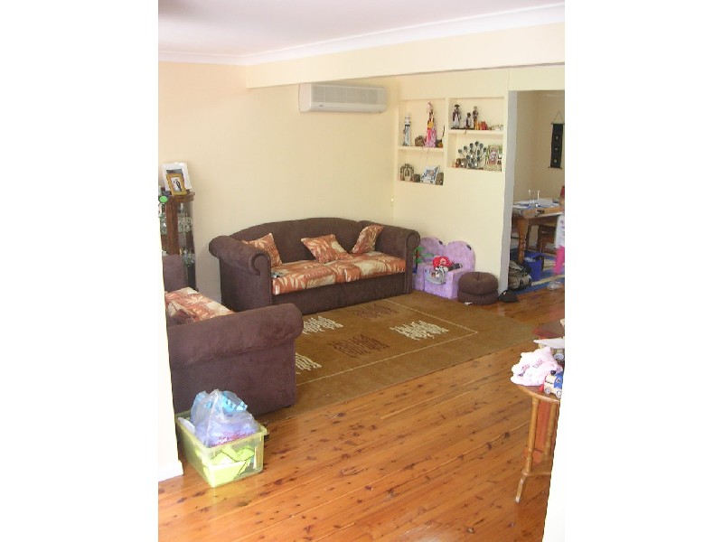 15 Rotherham Street, Bateau Bay NSW 2261