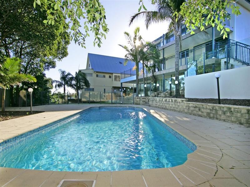 1 Yumbool Close, Forresters Beach NSW 2260