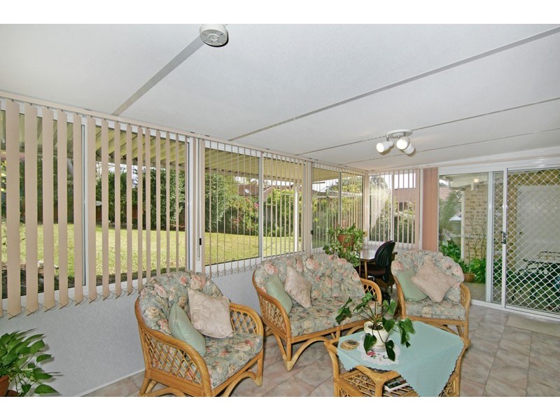 8 Carnation Close, Bateau Bay NSW 2261