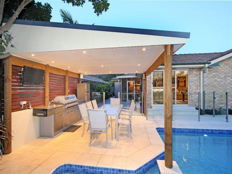 1 Oceanside Close, Bateau Bay NSW 2261