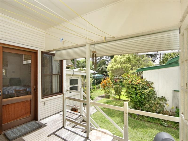 32 Harbour Street, Bateau Bay NSW 2261