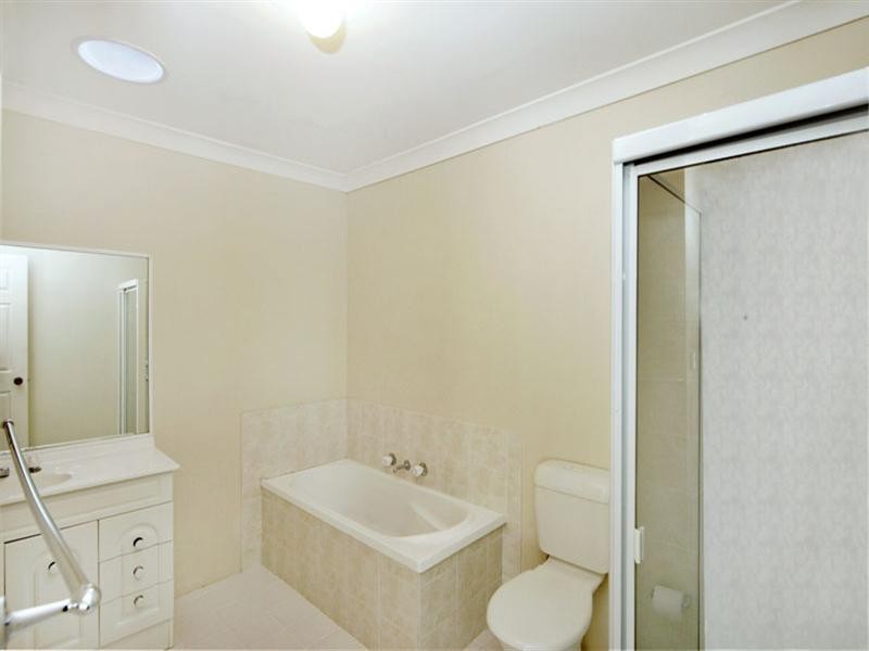 1/20 Aurora Place, Bateau Bay NSW 2261