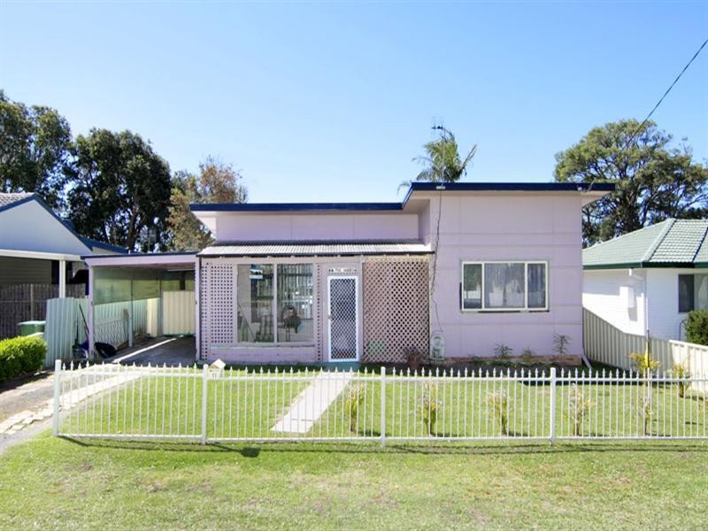11 Oxley Road, Killarney Vale NSW 2261
